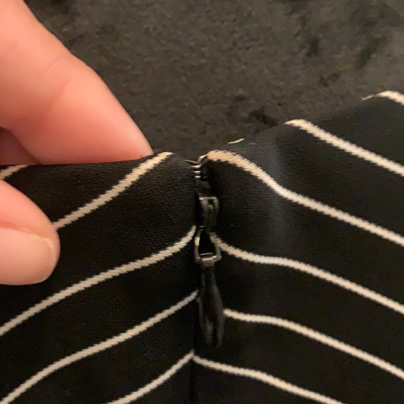 Black/ white stripped dress - Picture 7 of 10